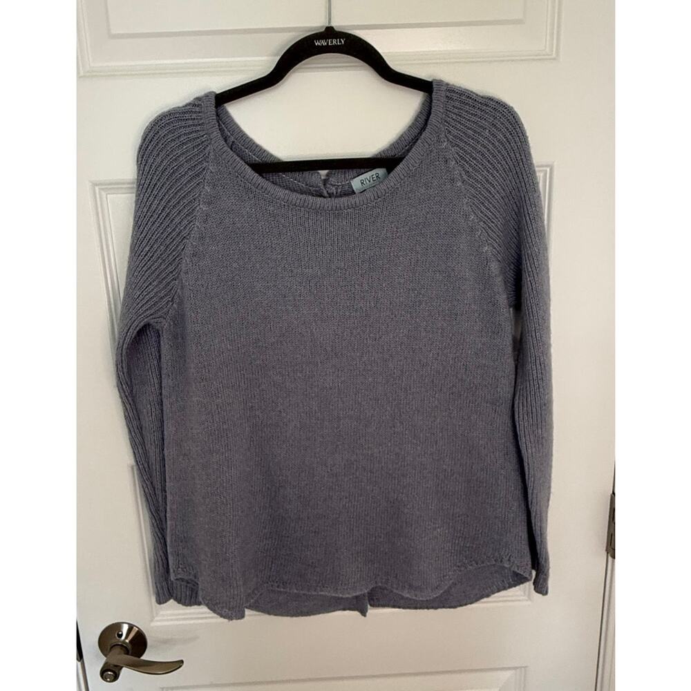 River Medium Lavender Back Button Sweater Women’s Long Sleeve Knit Pullover